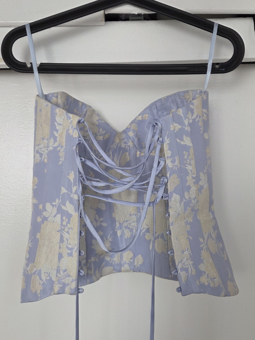 V. Chapman The Carolena Set in Bonnet Blue Windsor - Picture 5 of 10